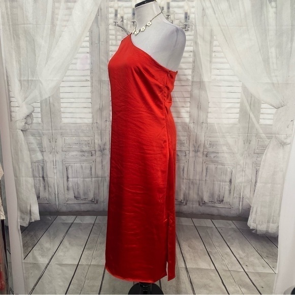 Skies Are Blue Medium One Shoulder Long Sleeve Solid Red Dress Satin Midi Slit - Picture 7 of 12